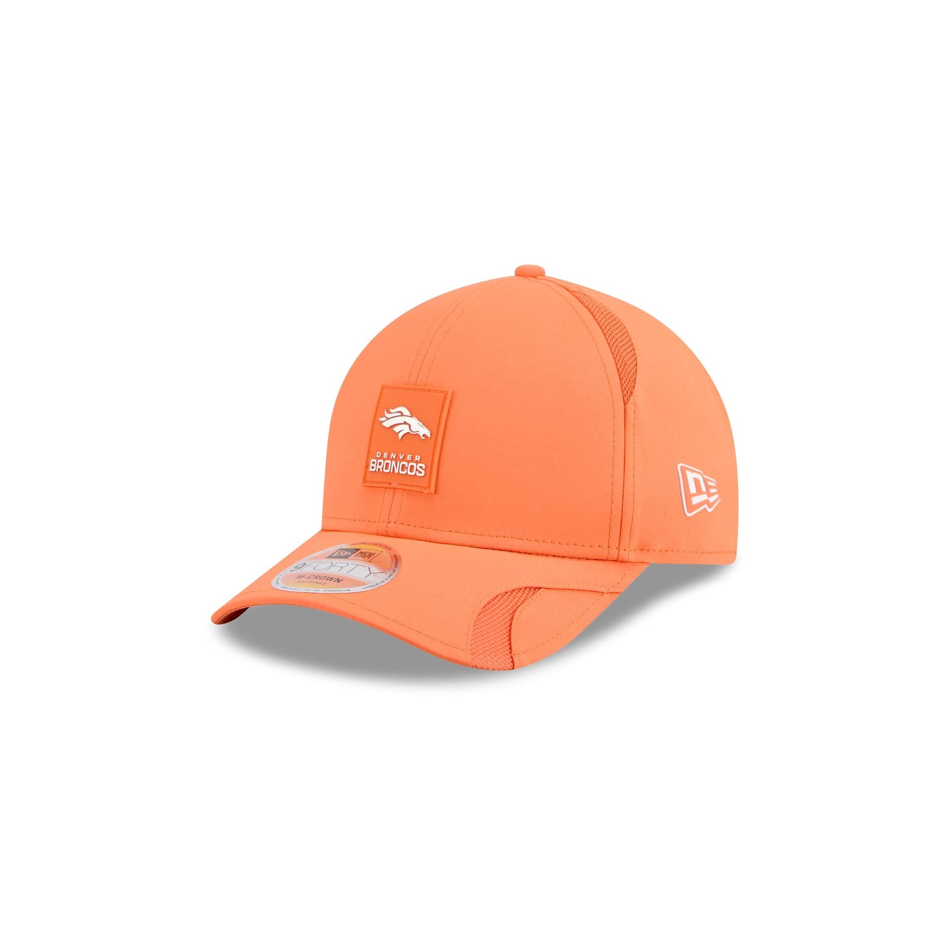 Denver Broncos 2025 Sideline Hot Weather Kids 9FORTY M-Crown Snapback Hat